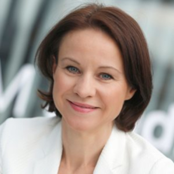 Portrait of Patricia Neumann